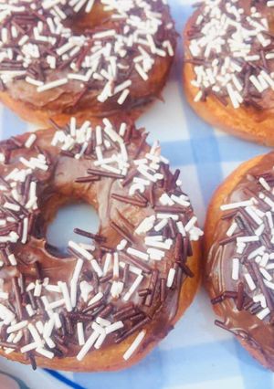 A picture of Doughnuts.