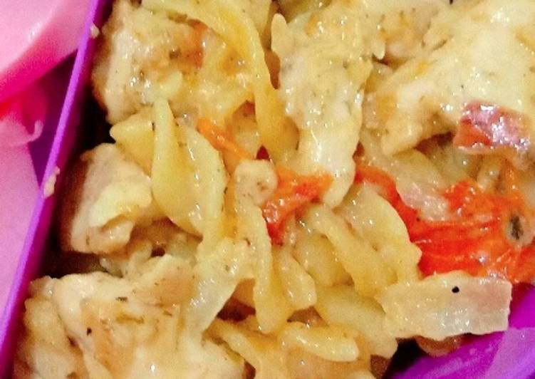 Garlic chicken fusili melt bekal suami praktis