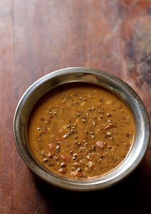 दाल मखनी (dal makhani recipe in Hindi) रेसिपी मुख्य फोटो