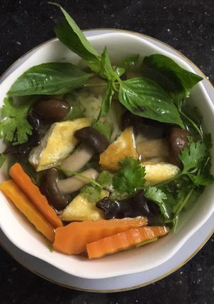 Hình của món Mỳ nấm chay.