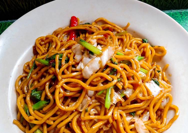 Mie Nyemek