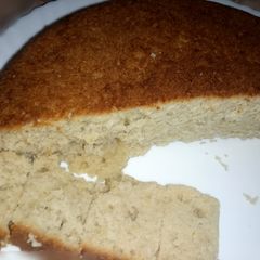 A picture of Vanilla crazy cake.