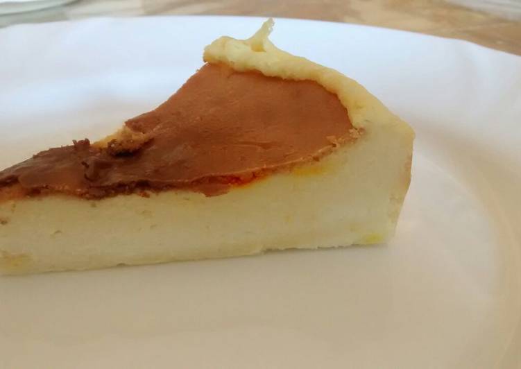 How to Prepare Homemade Baked Baseless Saffron Cheesecake