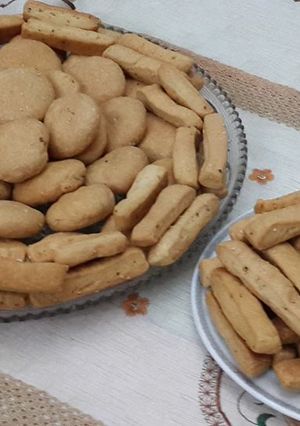 صورة لوصفة قرص بالعجوة وقراقيش سادة