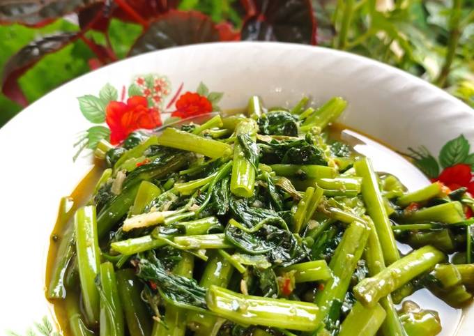 Resep Tumis Kangkung Pedas Anti Gagal