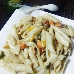 Green Chutney Mayonnaise Pasta A picture of Green Chutney Mayonnaise Pasta.