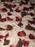 Tarta de fresas y dulce de leche