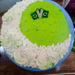 A picture of Pakistan theme cake 🎂🎂.