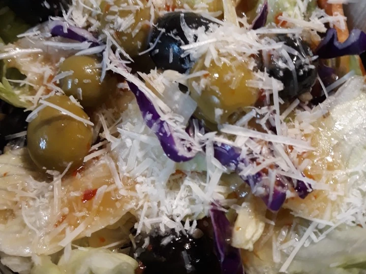 Recipe Olives and Salad Mix the Delicious Delicious