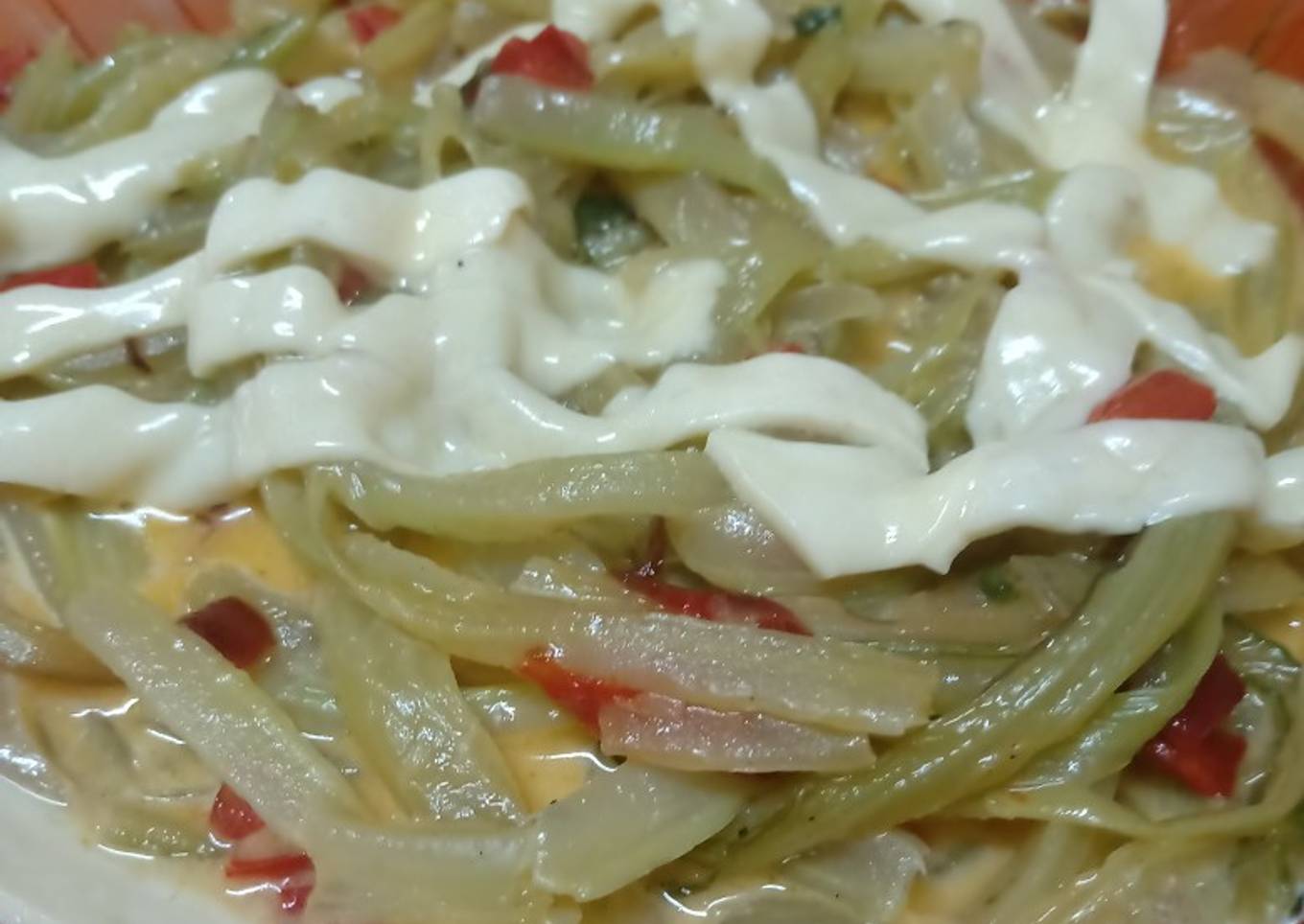 Fideo de acelga(el tallo de la acelga)