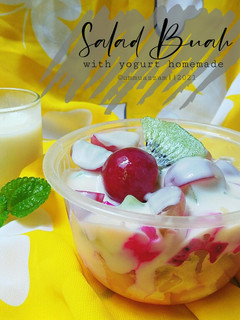 Foto resep Salad Buah with Yogurt Homemade