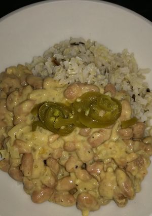 A picture of Vegan cheesy beans and rice.