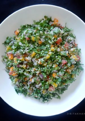 A picture of Tabbouleh.