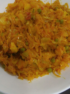 A picture of Cabbage & Green Peas Sabji.