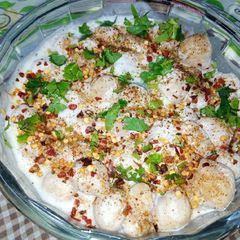 A picture of Dahi Boondi.