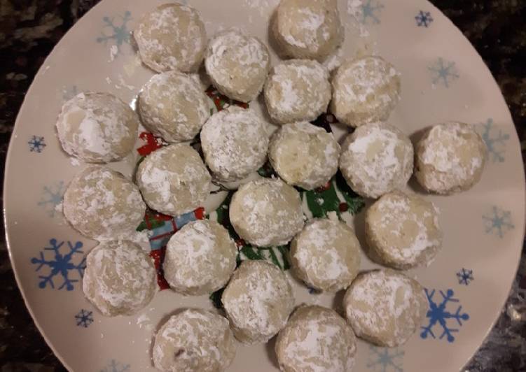 Simple Way to Make Award-winning Snowball Cookies