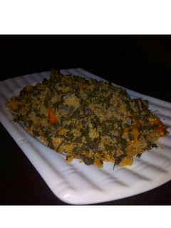 A picture of Dambun couscous with moringa.
