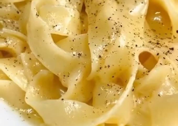 Steps to Make Favorite Fettuccine Alfredo