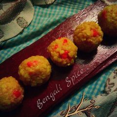 Motichoor Ladoos A picture of Motichoor Ladoos.