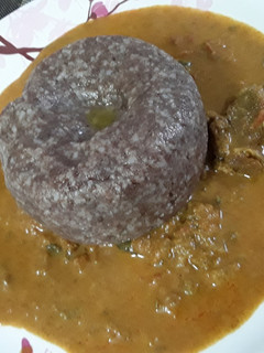 ஹோட்டல் ராயல்சீமா ஸ்டைல் ராகி களி (rayalaseema method ragi mudde) (Raagi kali recipe in tamil) செய்முறை முக்கிய புகைப்படம்