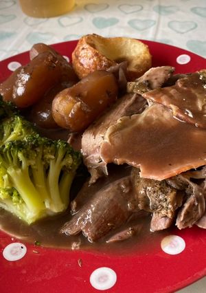 A picture of Roast leg of Lamb.
