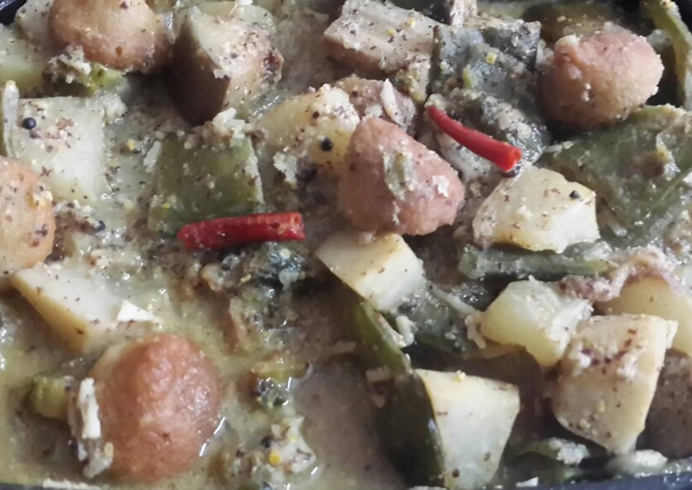 Dried (mix of healthy vegetables with lentil dumplings)