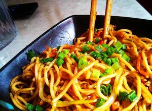 Una foto de Yakisoba