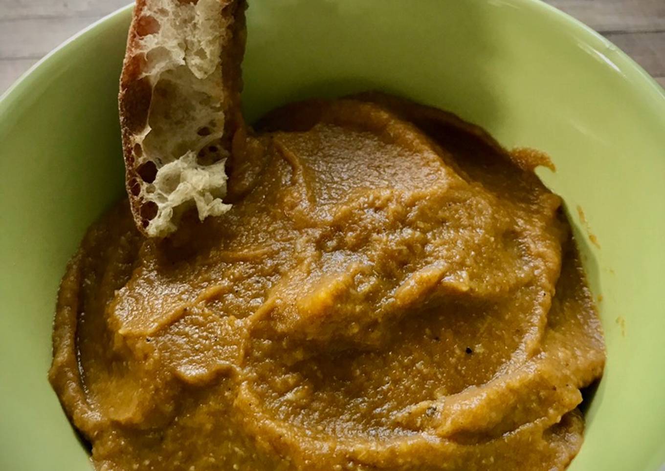Baba ganoush —paté de berenjena— (al microondas)