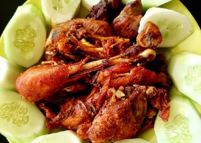 89. Ayam Goreng Kuning