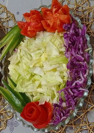 عکسی از دستور تزیین سالاد