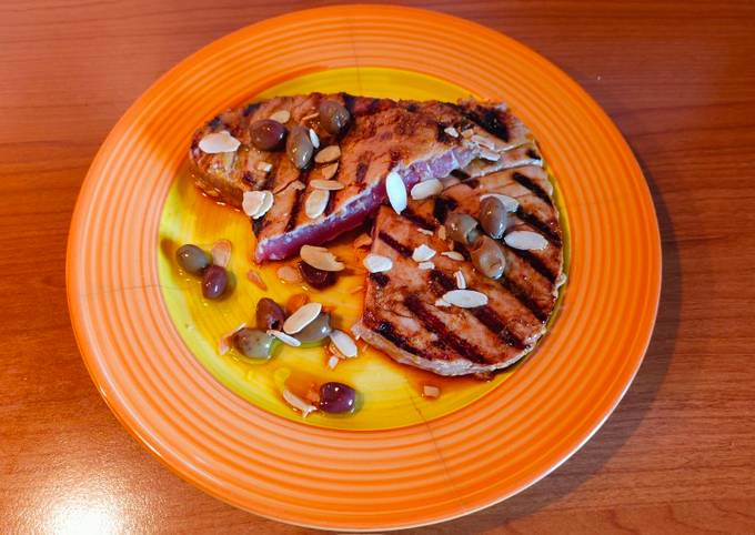 Trancio di tonno marinato