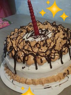 Una foto de 😍😍torta de cumpleaños con bizcochuelo casero😍😍
