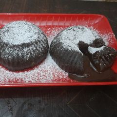 A picture of No bake choco lava cupcake.