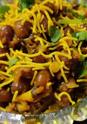 તુવેર ટોઠા (Tuver Totha recipe in Gujarati) રેસીપી મુખ્ય ફોટો