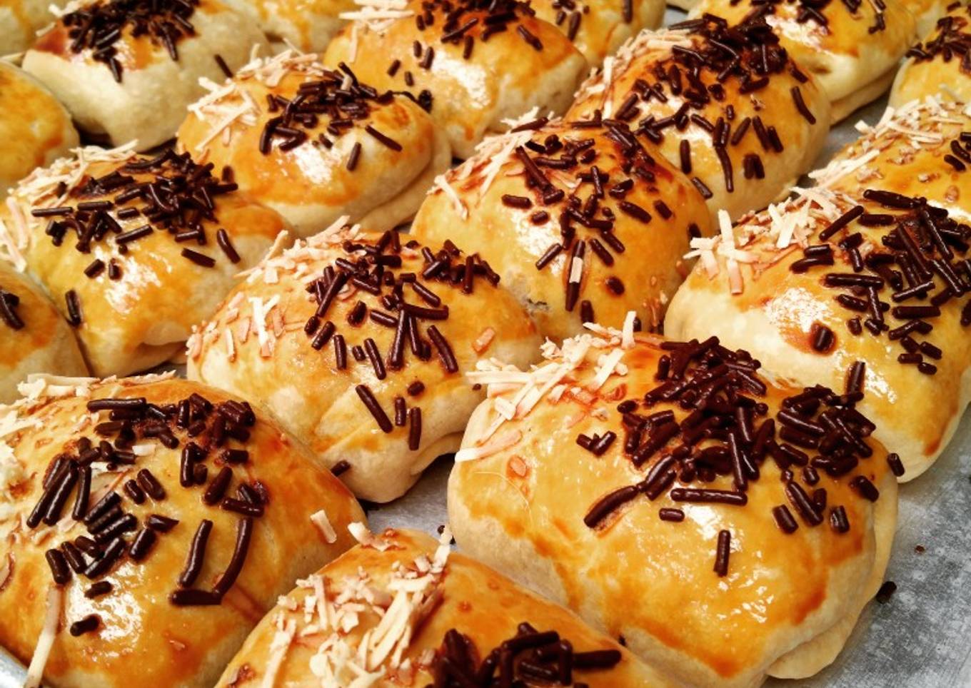 Bolen pisang coklat keju