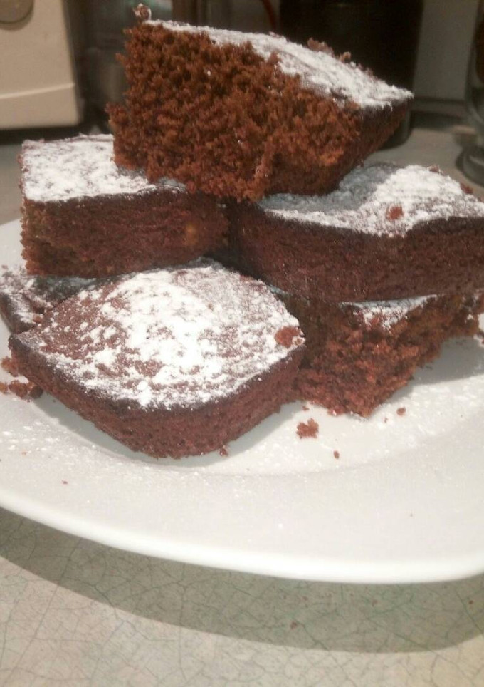 Una foto de Brownie de chocolate con nueces