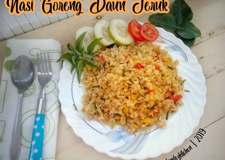 Nasi Goreng Daun Jeruk