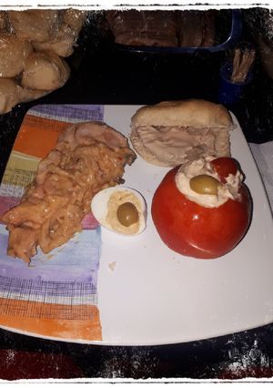 Una foto de Pollo mechado Deluxe con Manzanas verdes y Champiñones