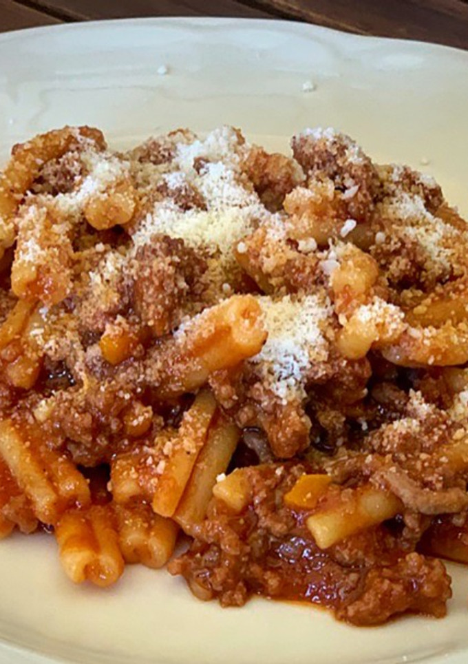Una foto de Casarecce con ragú de ternera