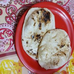 A picture of Butter naan.