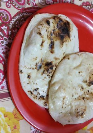 A picture of Butter naan.