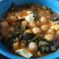 Una foto de Garbanzos con espinacas en olla lenta