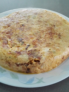 Una foto de Tortilla de patatas con sorpresa (la cocina de los inventos)