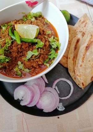 A picture of Dum ka keema.