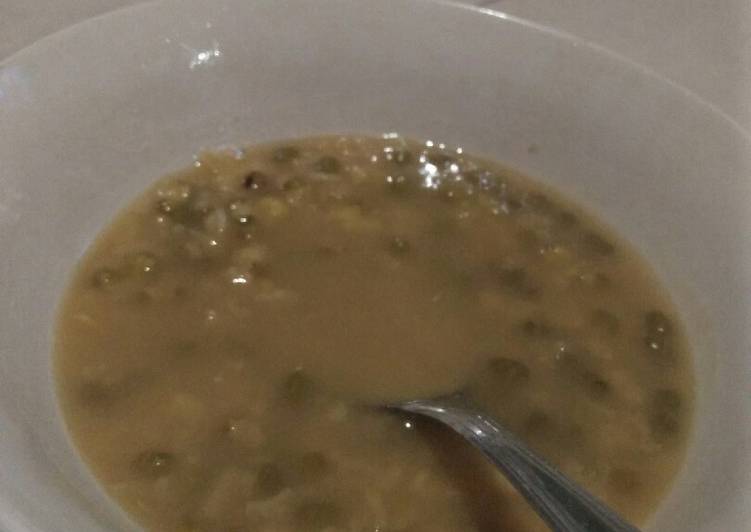 17. Bubur Pisang Kacang Ijo Ketan