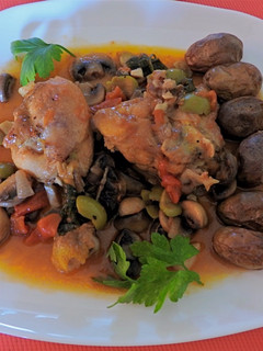 Una foto de Pollo Strogonoff