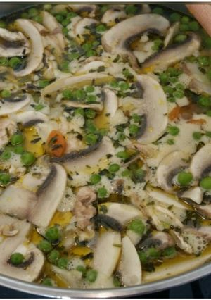 Tárkonyos csirkemell-raguleves recept fotója