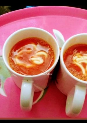 A picture of Beet Tomato Creamy Soup.