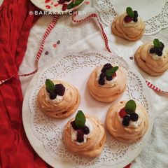 A picture of Pavlova with Hung Curd and Mixed Berry.