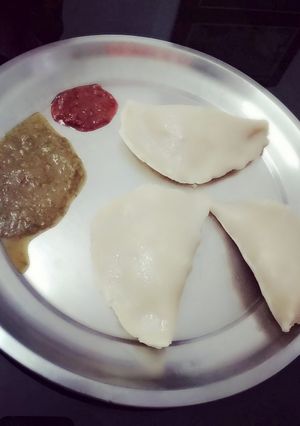 A picture of Chawal ke farre.